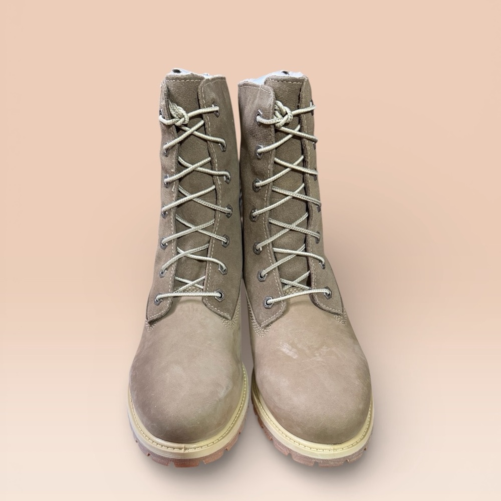 Timberland Women's Lace Up Boots - Tan